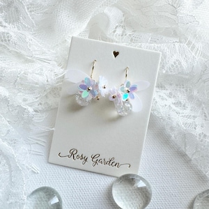 White Prism Flower Snow Globe Earrings: Rosy Garden Twist Beads