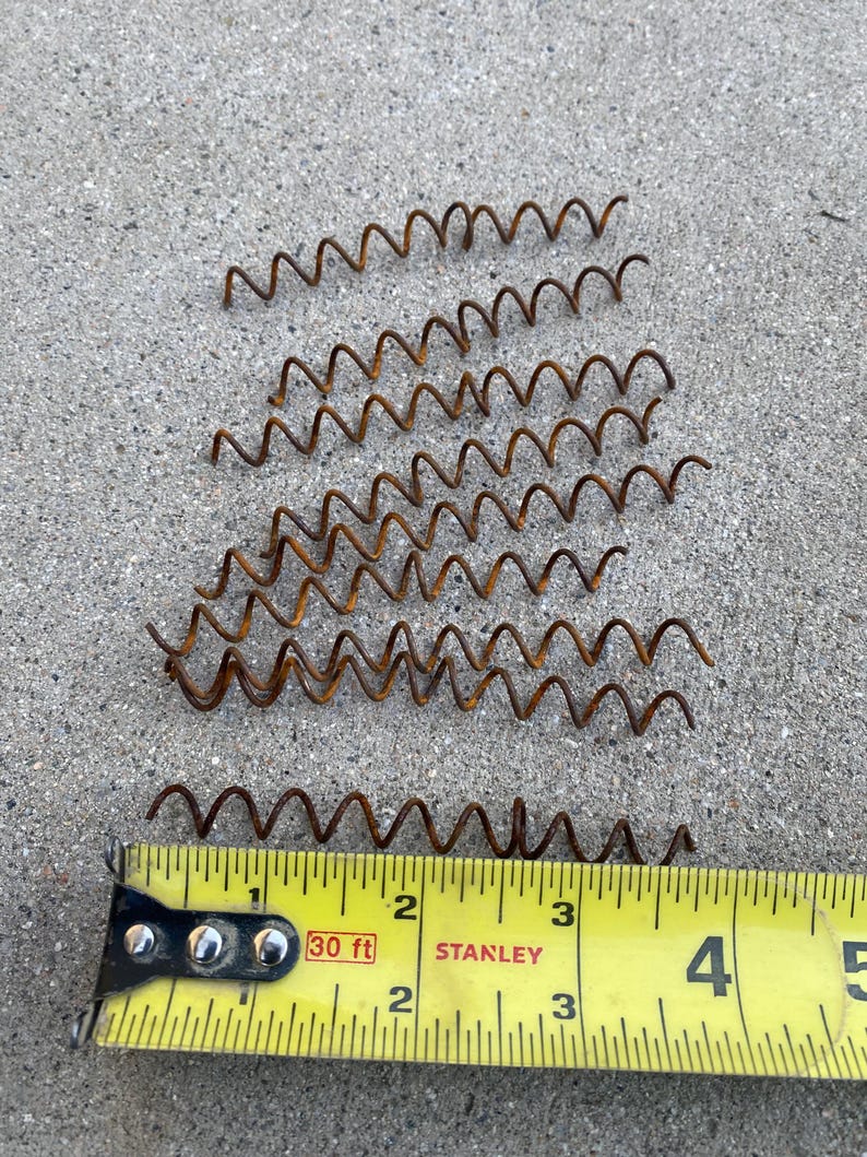 4 Piece Rusty Springs / 12 Piece Small Spiral Rusty Springs. - Etsy