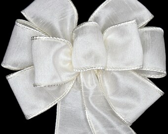 Wired Faux Silk Ivory Wreath Bow