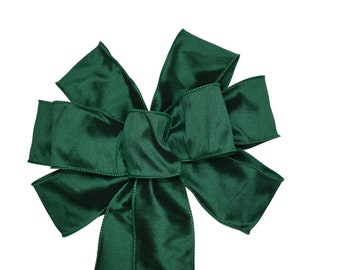 Emerald Green Faux Silk Bow - Handmade Bow - Wired Wreath Bow - Holiday Bow - Choose Size