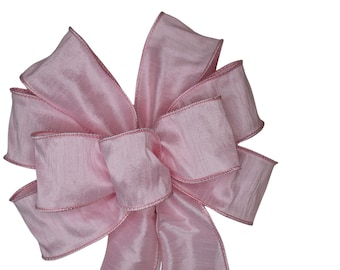 Faux Silk Light Pink Wired Wreath Bow