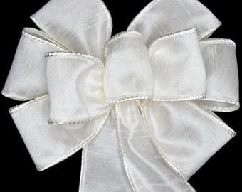 Small 5-6" Wired Ivory Faux Silk Wreath Bow