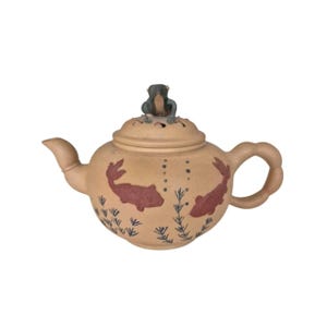 Antique Yixing Zisha Chinese Vintage Clay Handmade Exquisite Teapot Koi Frog