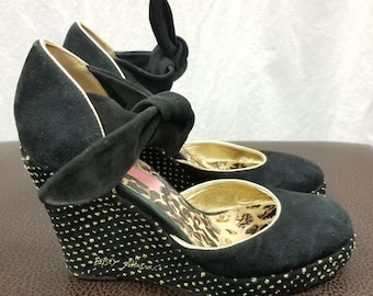 Betsey Johnson Vintage Black Suede Tie-Strap Polka Dot Heels Wedges Sz 7