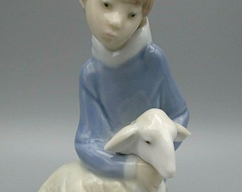 リヤドロ ハンドメイド 日本製 羊飼いの少年と子羊 磁器製 置物 廃盤