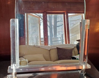 Art Deco Lucite Vanity Mirror for Home Retailers Stores or traveling Art/Jewelry/fashion Fair sellers