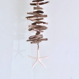 Driftwood Starfish Mobile: Rustic Beach Decor