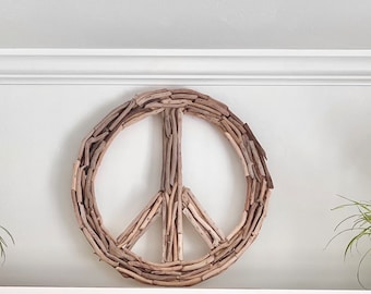 Driftwood Peace Sign Wreath: Beach House Wall Decor (21x20x2 in.)