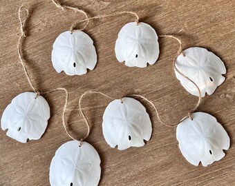 Beach Garland, Large Sand Dollar Garland, Seashell Garland, Beach Wedding Decor, Christmas Sand Dollar Garland, Beach Home Decor, Garland