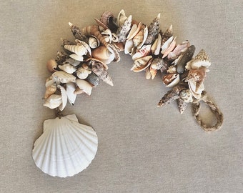 Seashell Mobil, Beach Decor, Beach Wall Decor, Shell Hanging Decor, Shell Wind Chime, Beach Room Accent, Hanging Shell Decor, Shell Wall Art