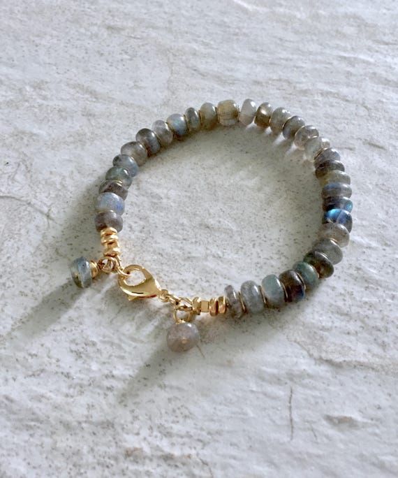 Olivenorma Natural Labradorite Beaded Smiley Face Pendant Bracelet