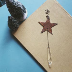 Rustic Star Ornament Hanger Christmas Decoration Decor, Primitive, Rusted Metal, Recycled