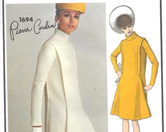 Patron De Couture VOGUE Années 60 - Modèle Robe Et Cape (1054) Par Pierre Cardin - Taille B34