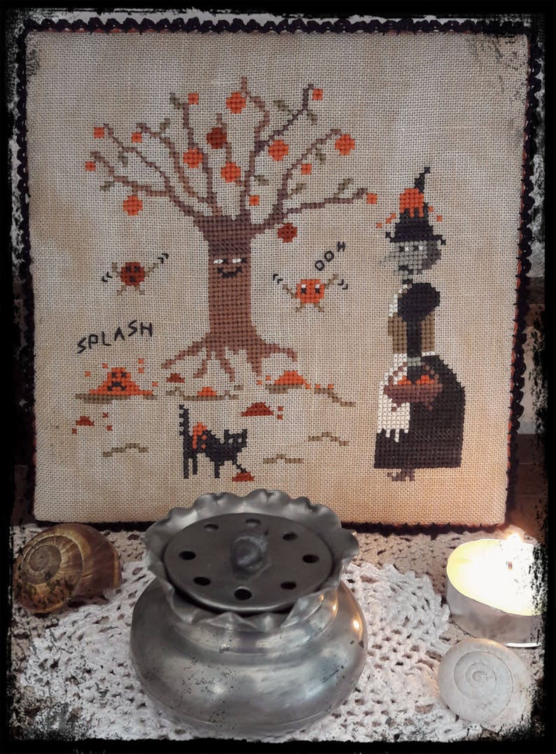 Khaki Tree PDF Cross Stitch Pattern image 1