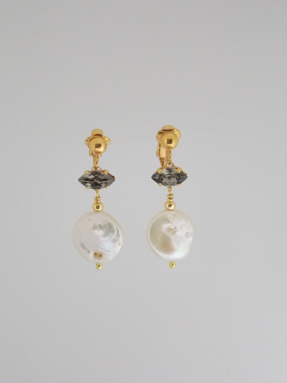 Swarovski Crystal Pendant Earrings And Natural Baroque Pearl - Baroque Pearl Pendant Earring Swarovski Crystal Pendant Earrings And Natural Baroque Pearl - Baroque Pearl Pendant Earring
