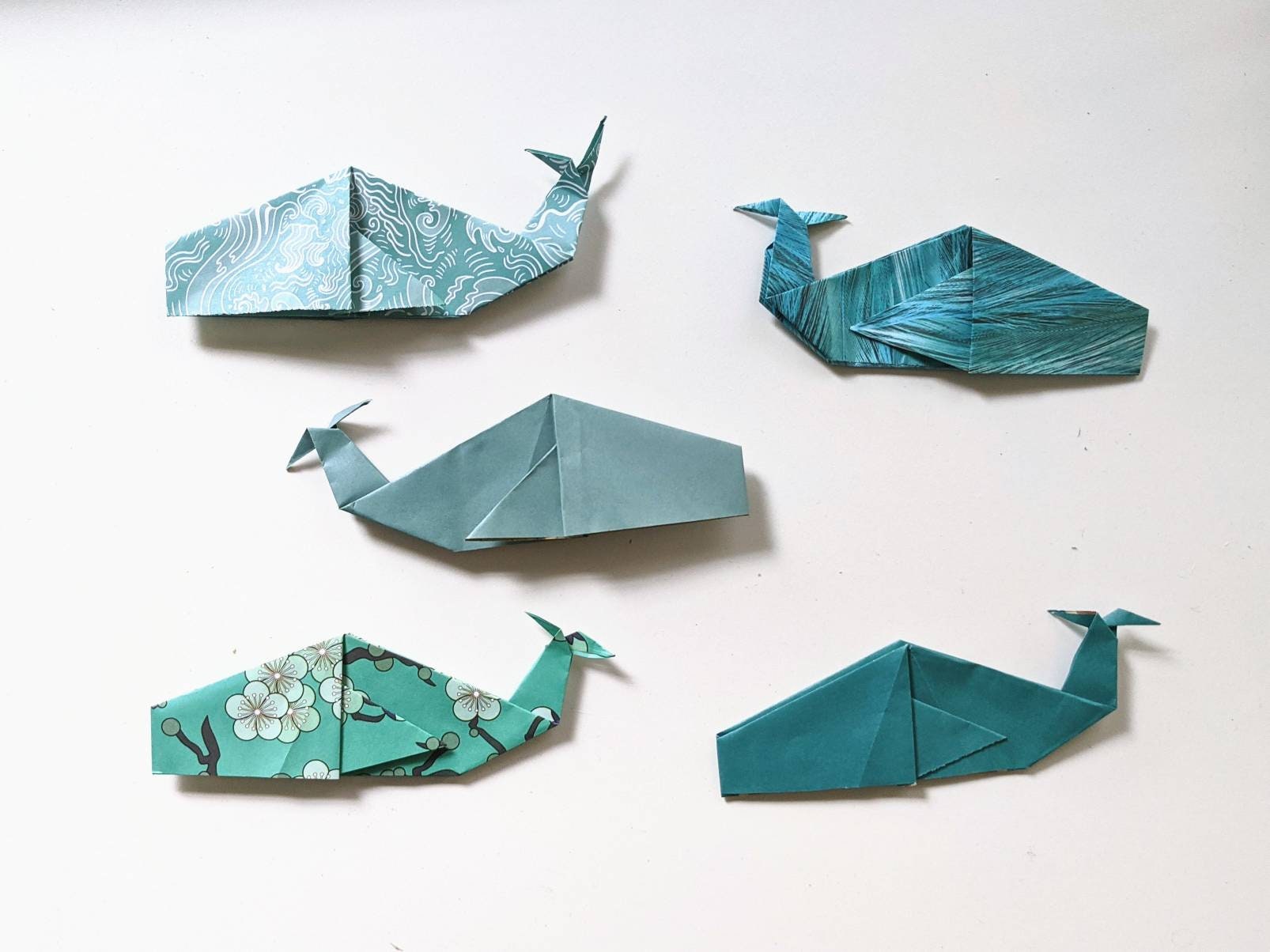 5 Origami Whales in Origami Paper Under the Sea Ocean - Etsy 5 Origami Whales in Origami Paper Under the Sea Ocean - Etsy