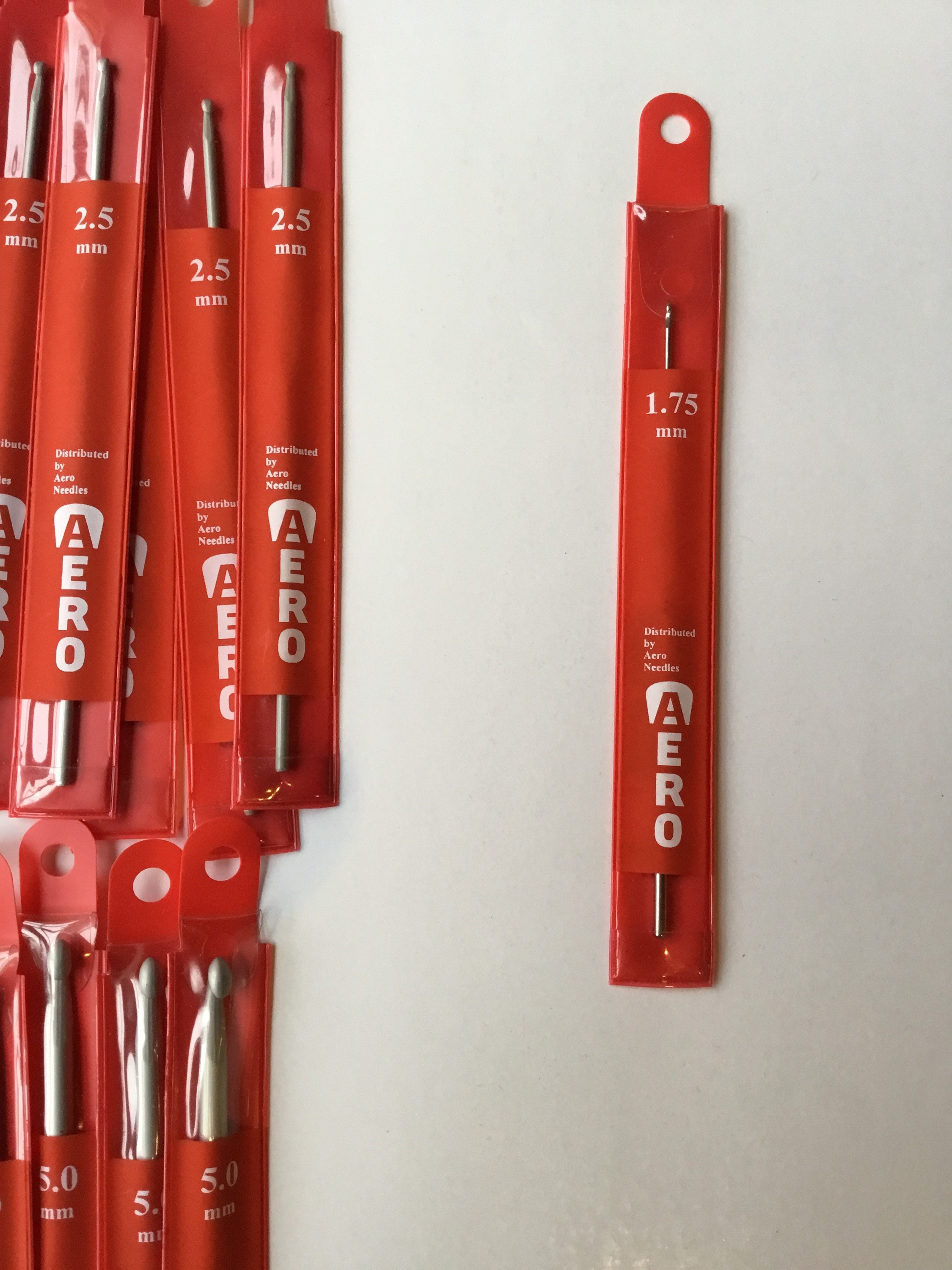 Aero Crochet Hooks / Many Different Sizes vintage in Package Etsy Canada