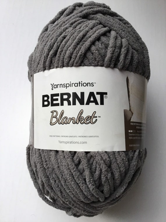 Bernat Blanket Yarn (300g/10.5oz), Yarnspirations in 2023