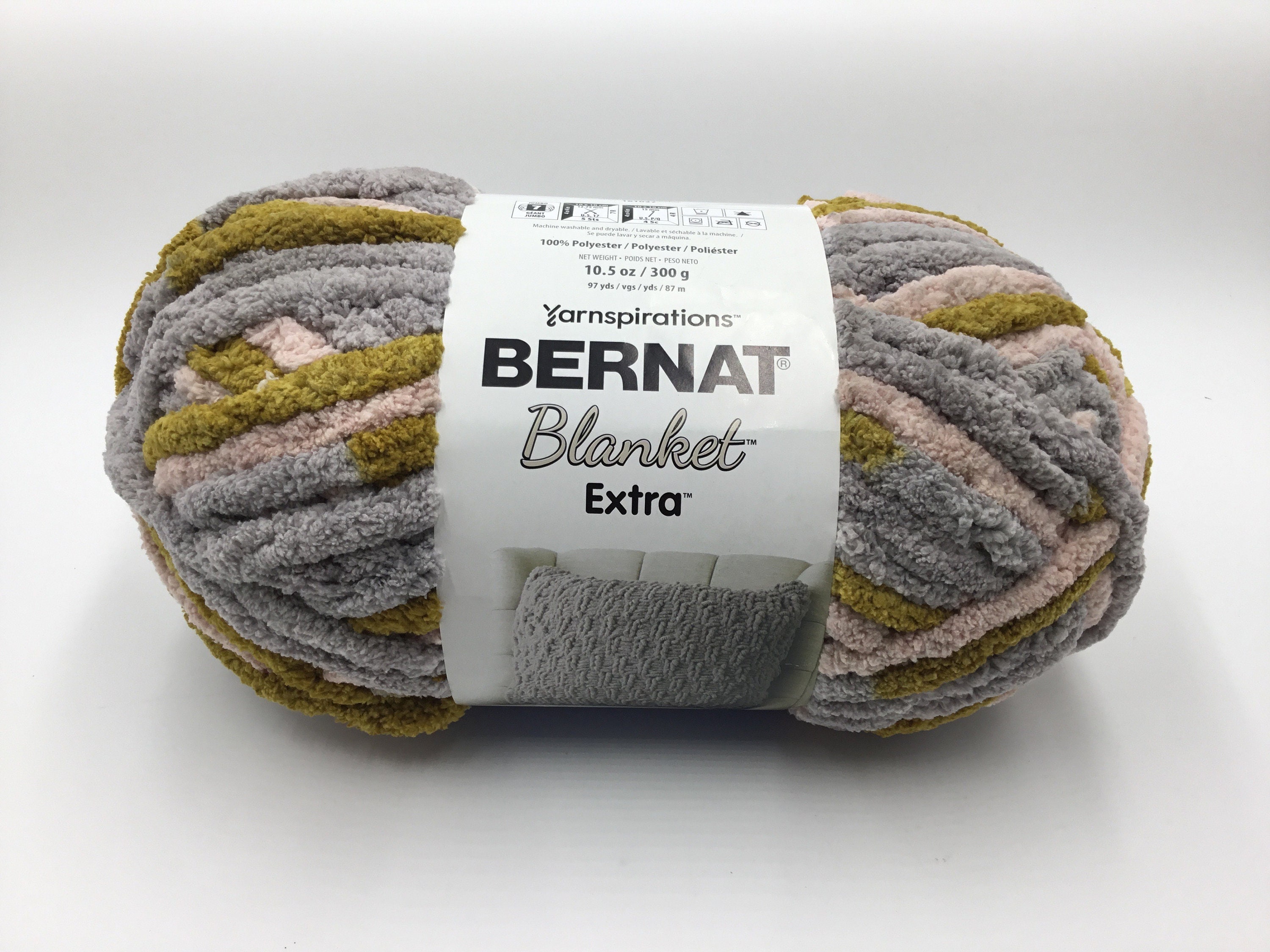 Bernat jumbo blanket yarn hotsell