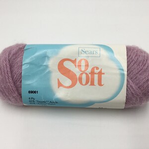Sears So Soft Yarn, Feathered Vintage Yarn,4 Ply, Acrylic/Nylon 50g- Col#15