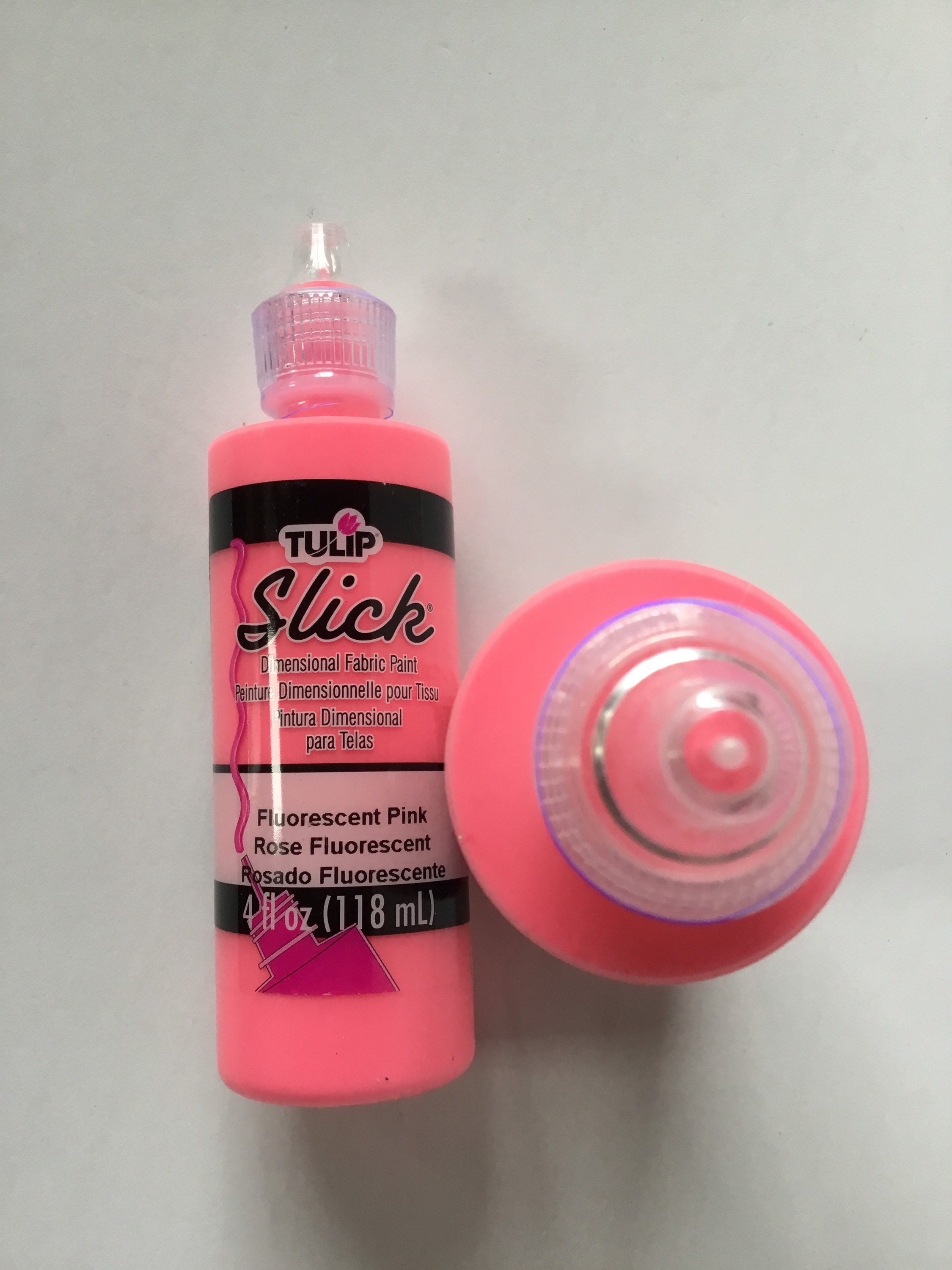 Tulip Dimensional Fabric Paint 4oz Slick - Fluorescent Pink