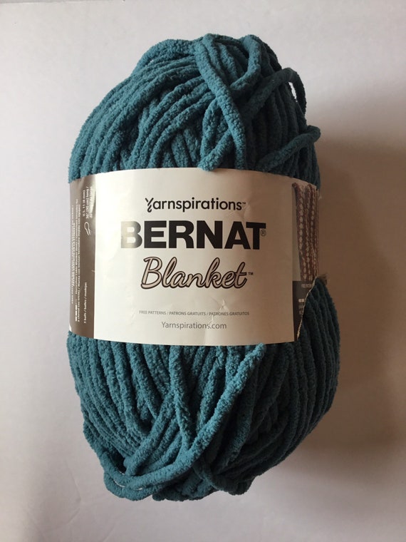 TURQUOISE Yarnspirations Bernat Blanket Yarn Super Bulky 6-10.5 oz