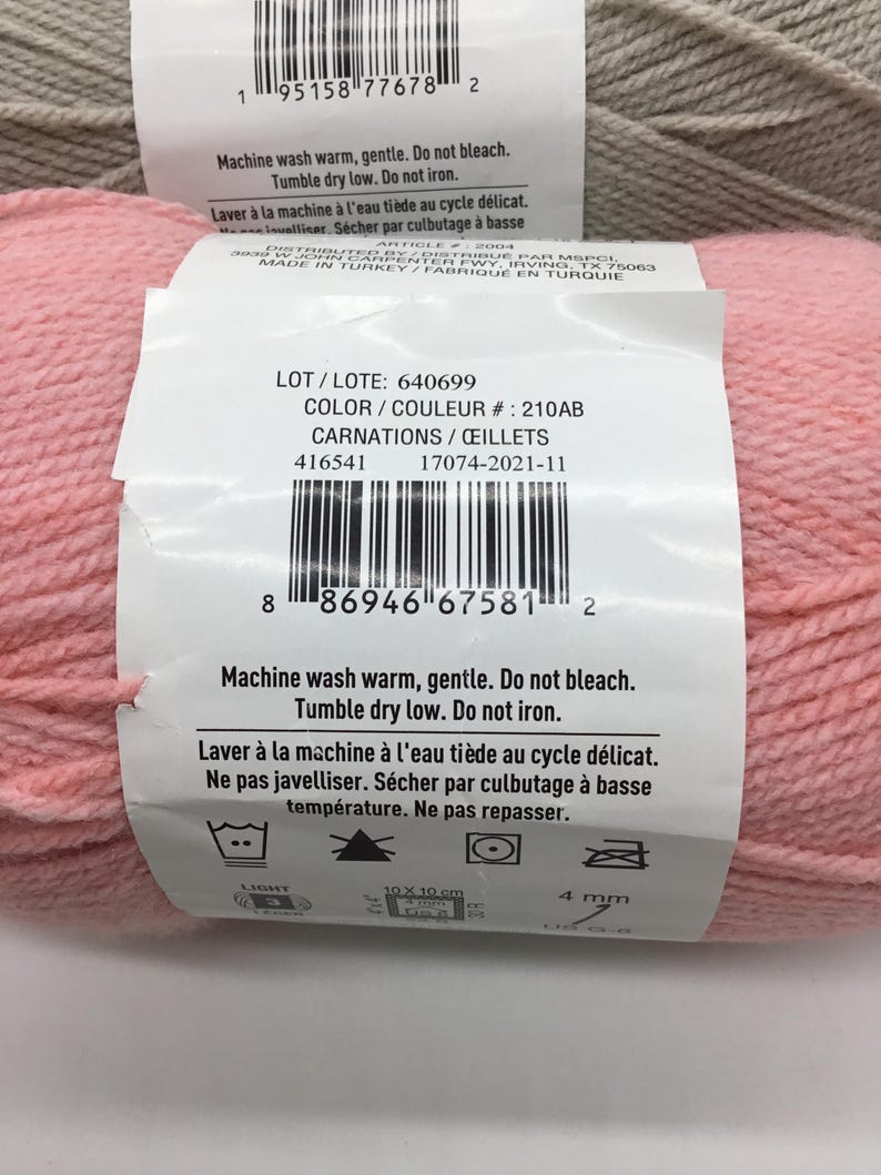 Loops & Threads Snuggly Wuggly Yarn, Light Three,446yds/408m ...