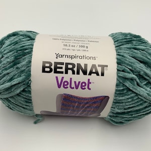Bernat Velvet 300 g/10,5 oz - frosted grenen