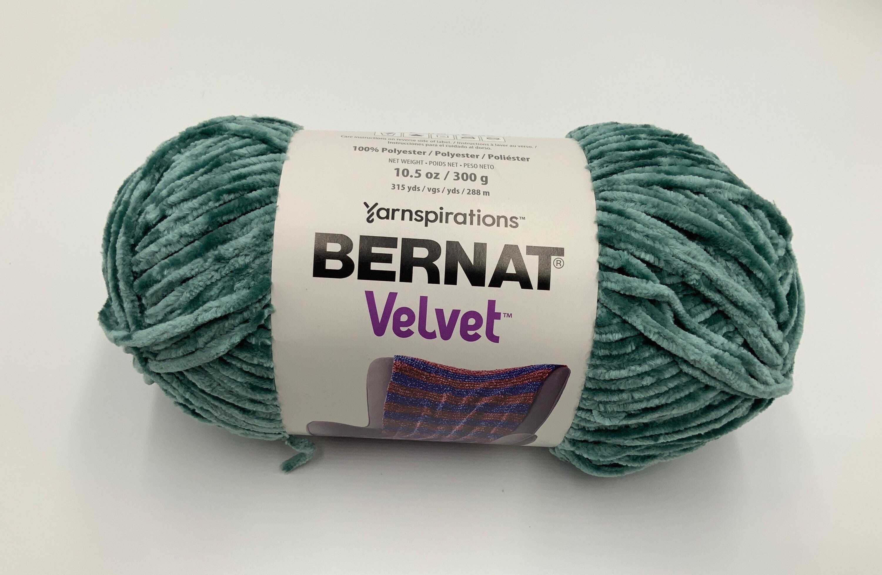 Bernat Velvet 300g/10.5oz- Frosted Pine