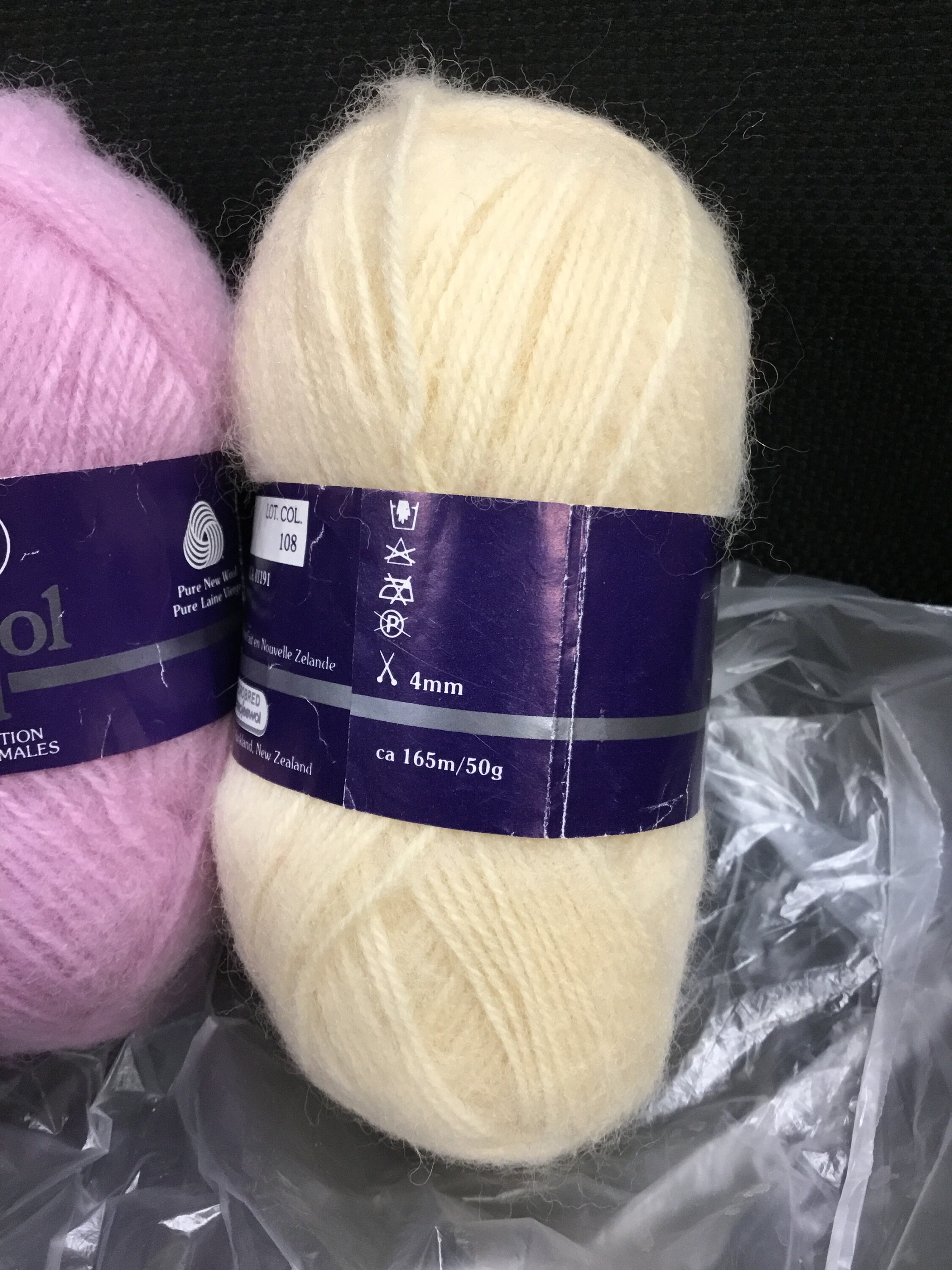 Thorobred Scheepjeswol Yarn, Pure Wool Brushed 50g/165m, Shawl