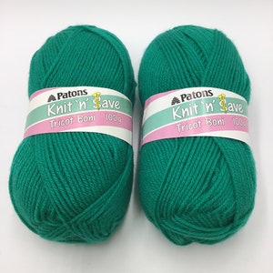 Patons Knit ‘n’ Save Yarn Set of 2 , 238yds/218m, Medium 4, Bright Green Col# 6223