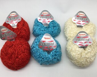 Viana Venere Yarn Set of 2 , Vintage High Quality Yarn, Mohair Blended Yarn, Rippled Yarn, Ribbon mix Yarn, Light Blue/ Red/Cream