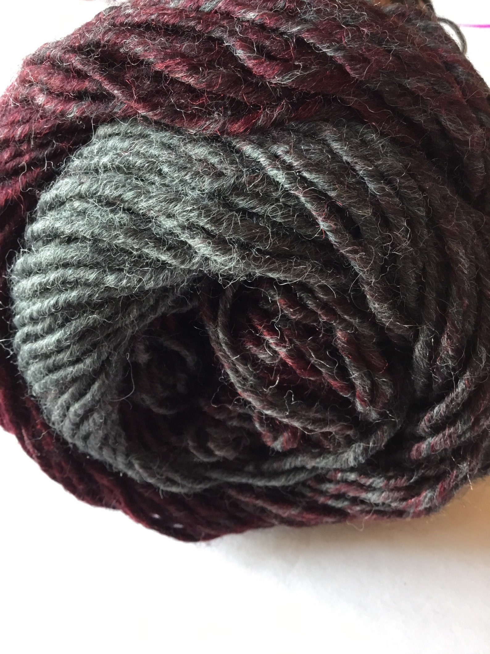 Scarfie Lion Brand Yarns 150g/5.3oz312 yds/285m Etsy