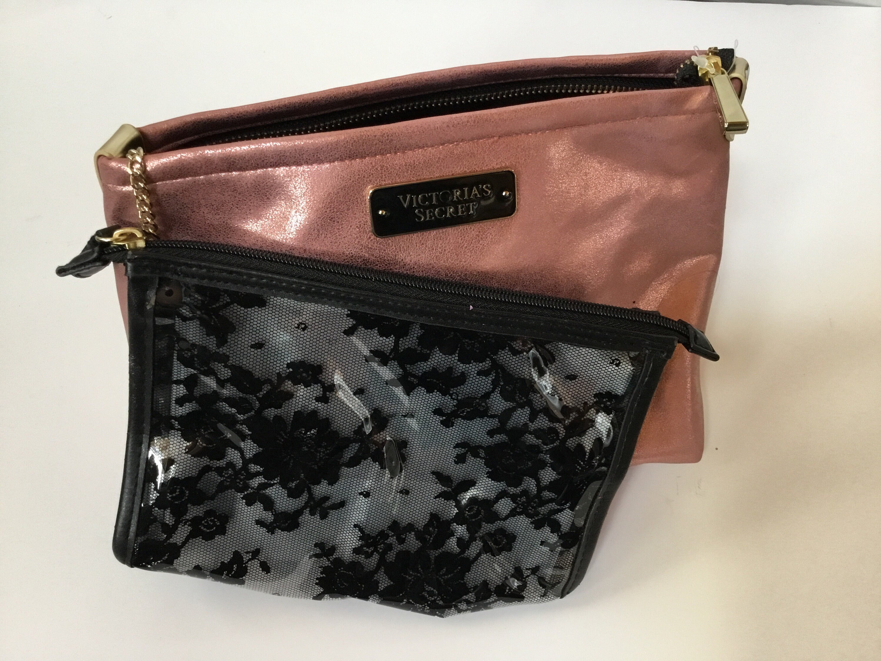 Victoria secret online cosmetic bag