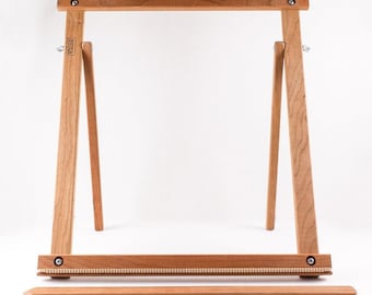 20 Inch Weaving Frame Loom with Stand - Deluxe Cherry Wood