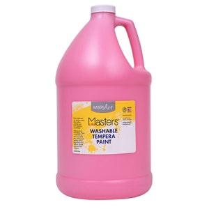 K&ouml;nnte beinhalten: Ein Gallonenkanister mit Handy Art Little Masters Waschbarer Temperafarben in leuchtendem Pink. Das Etikett ist gelb mit schwarzem Text.