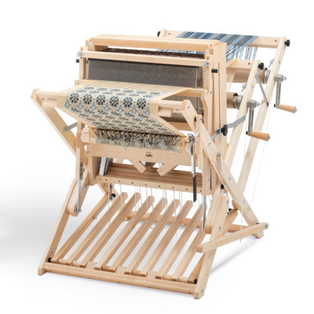 Schacht Wolf Pup 18 Floor Loom - Gist Yarn