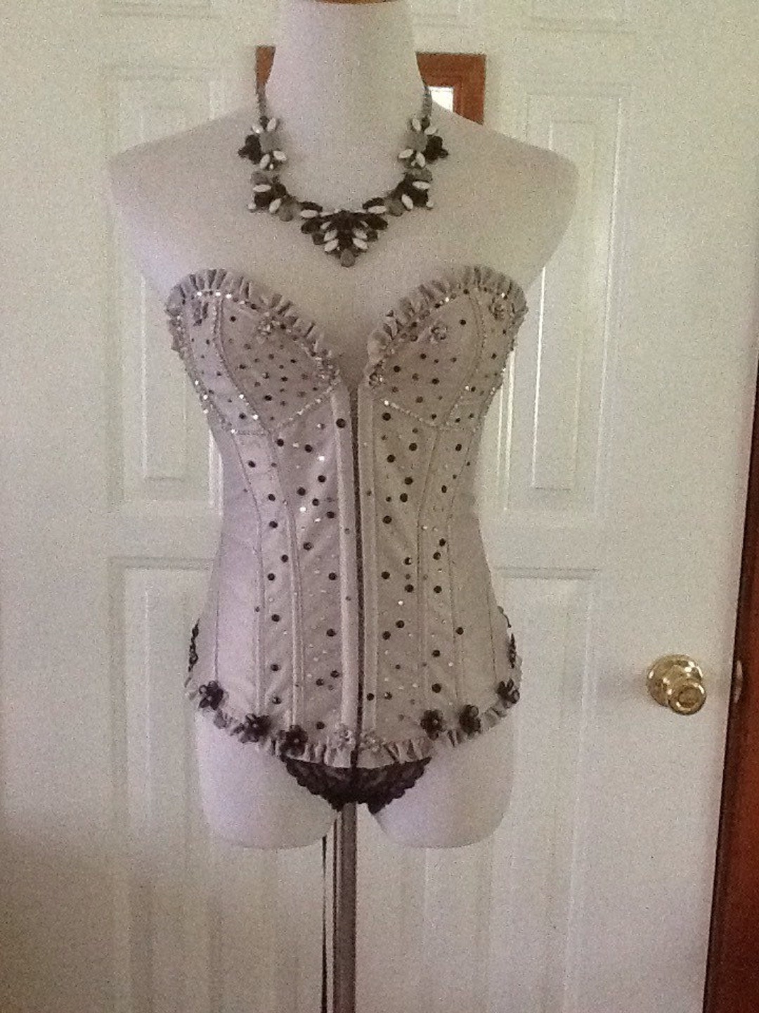 Sexy Med Silver Bedazzled Victoria's Secret Corset, XS NWT Lace VS