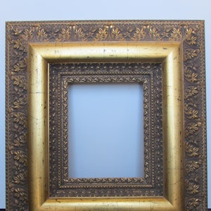 Antique GOLD LEAF Wooden Ornate Museum Gallery Frame  8''x10''  ----6 1/2 inches wide