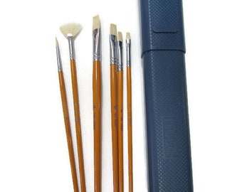 6 pcs Tobgi Artist Quality Brush Set White Bristle Hair Oil-Acrylic Long handle Plus Brush Case