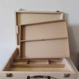 Artist Quality Sketch Box with Removable Tray and wooden palette size 17&#39;&#39;x 13&#39;&#39; x 4&#39;&#39;inches