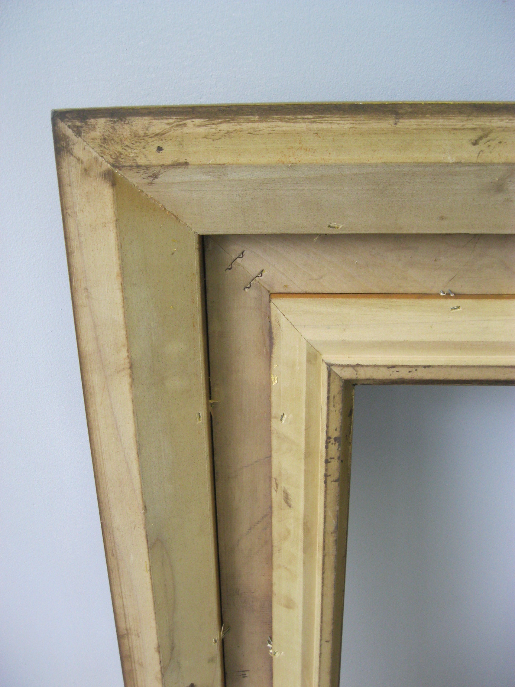 Antique GOLD LEAF Wooden Ornate Museum Gallery Frame 8''x10'' ----6 1/2 ...