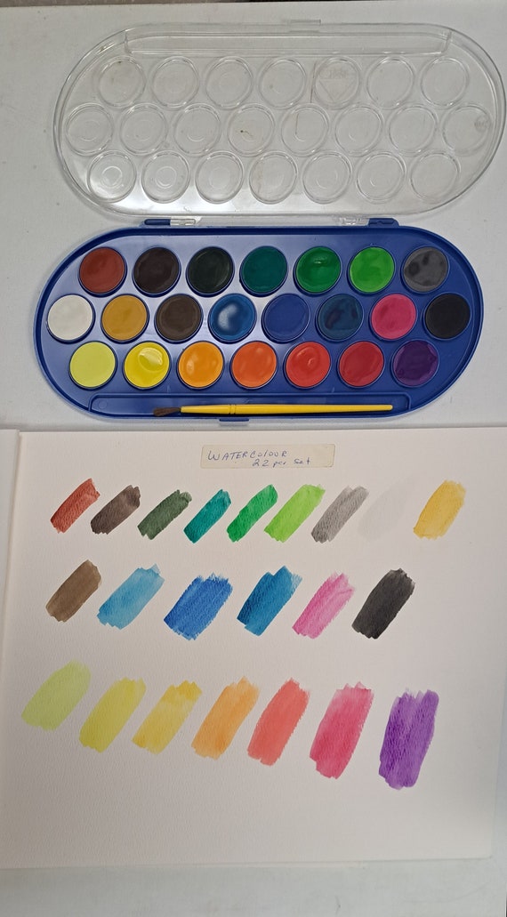 Watercolour Paint Set Plastic Box of 22 pcs Tablets 30mm plus Brush (Made  in Italy)