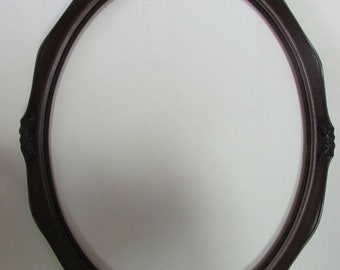 Oval Frame 11''x14'' Walnut with Gold Lip  Made by HY-JO