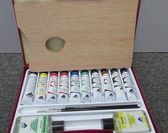 Ferrario Van Dyck Oil Color Paint Set Artist Quality with Plastic Carrying box ( Nice GIFT) Plus Free Bonus Ferrario Bag--(Made in Italy)