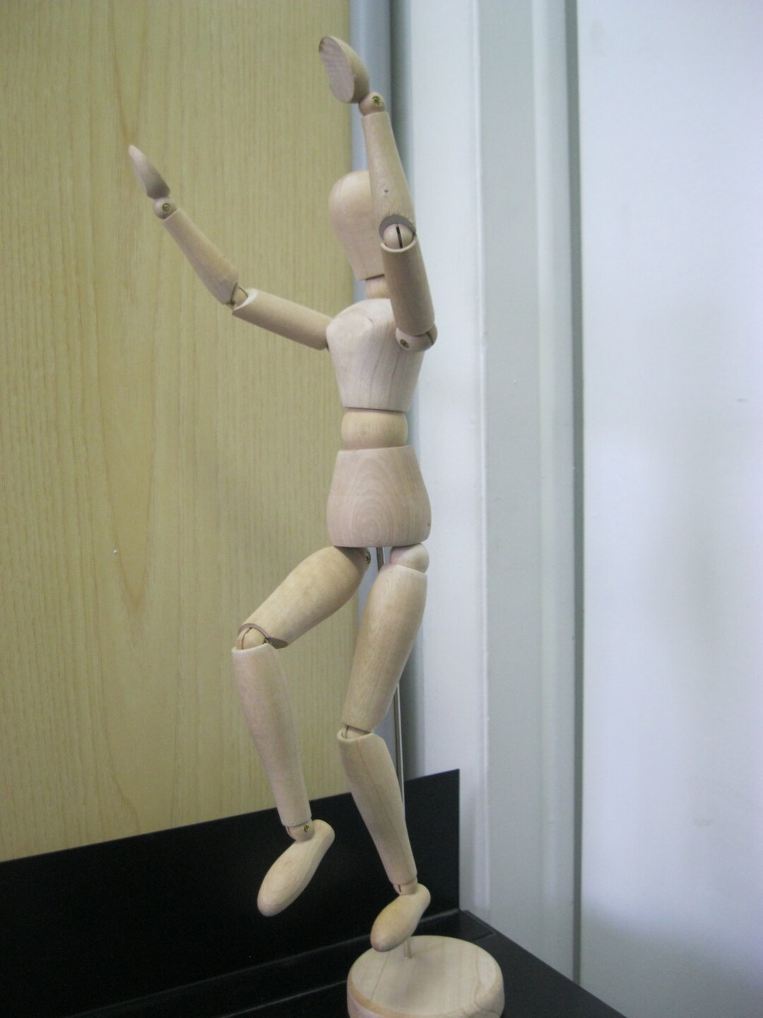 Artist Wooden Mannequin-manikin 12'' Inches Female or Male With Stand brand  New Please Choose 