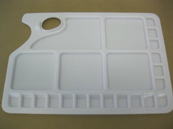 Watercolor plastic shop palette beading
