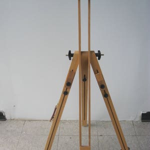 Giant  Plein Air Portable Artist Sketch Field Tripod Easel Beech Wood (Brand-New) Watercolor -Oil -Sketching -Displaying