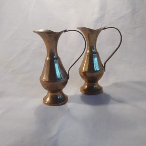 Pair of Small Brass Pitchers/Brass Decor/Metal
