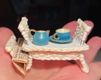 Miniature Woven Bed Tray